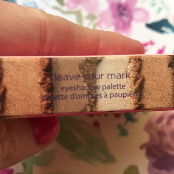 Tarte leave your mark eyeshadow palette - Picture 7 of 9